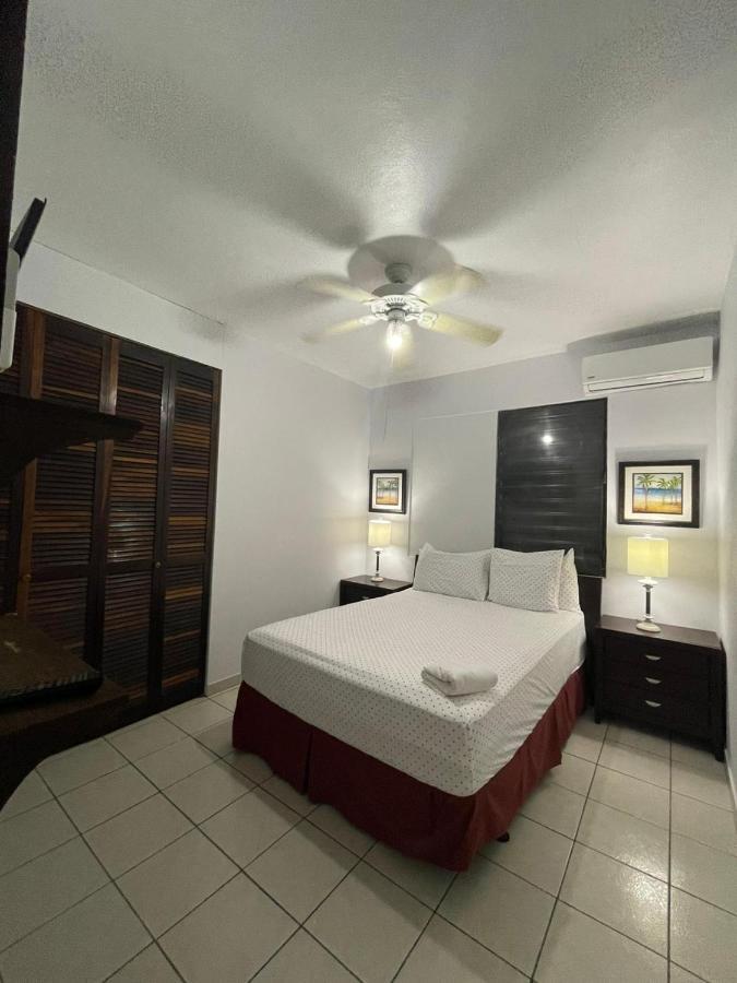 Playa Apartments サリナス 部屋 写真