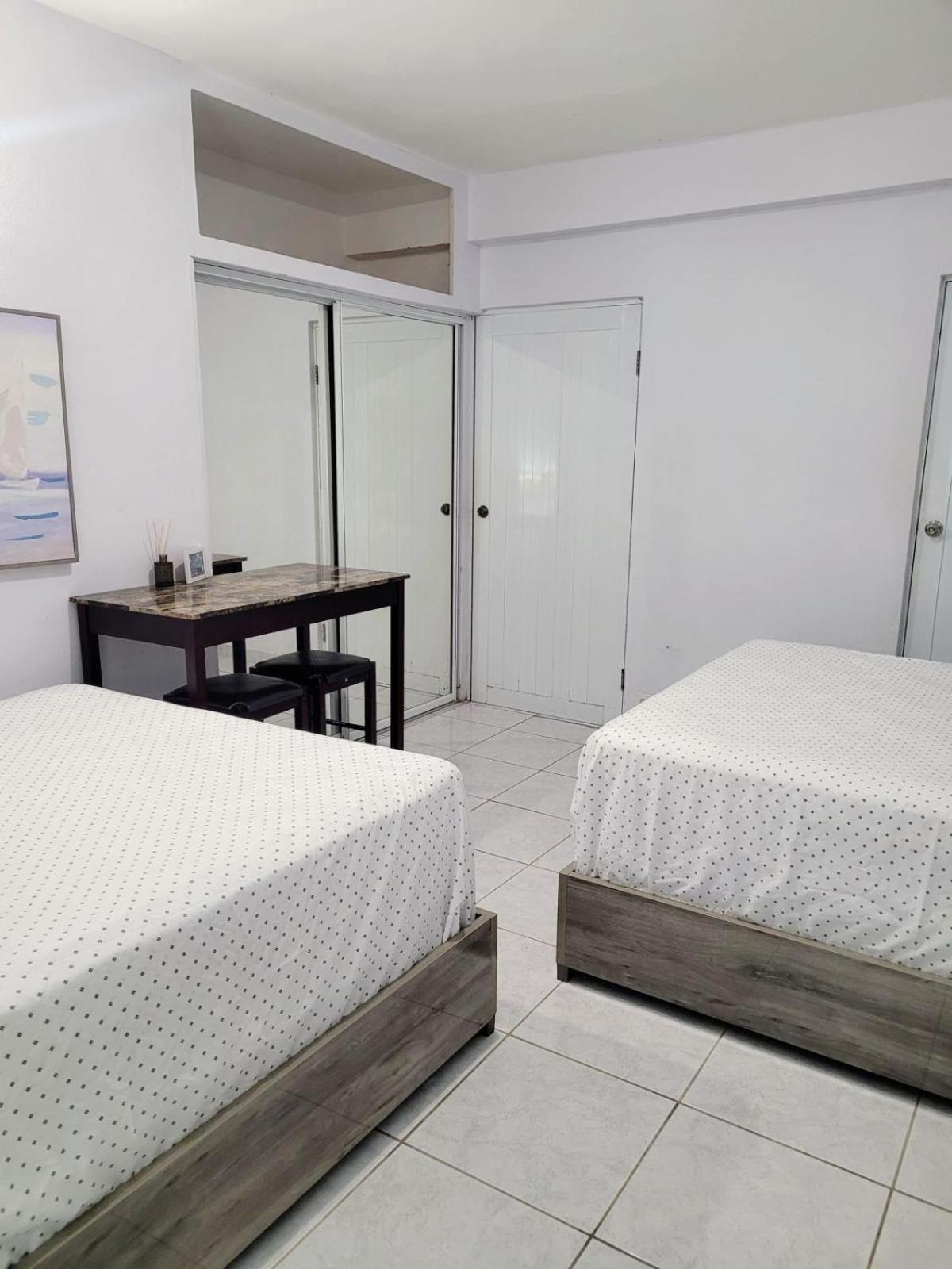 Playa Apartments サリナス エクステリア 写真